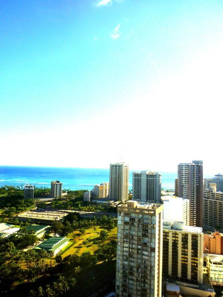 Waikiki Monarch Hotel Honolulu Exterior photo